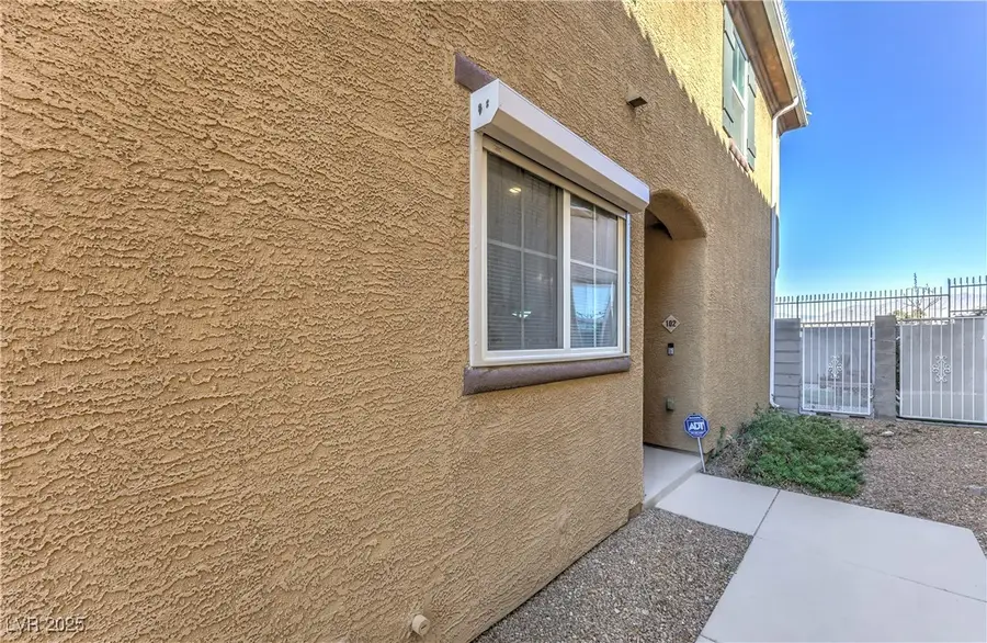 6134 Pine Villa Avenue #102, Las Vegas, NV 89108 - Image #3