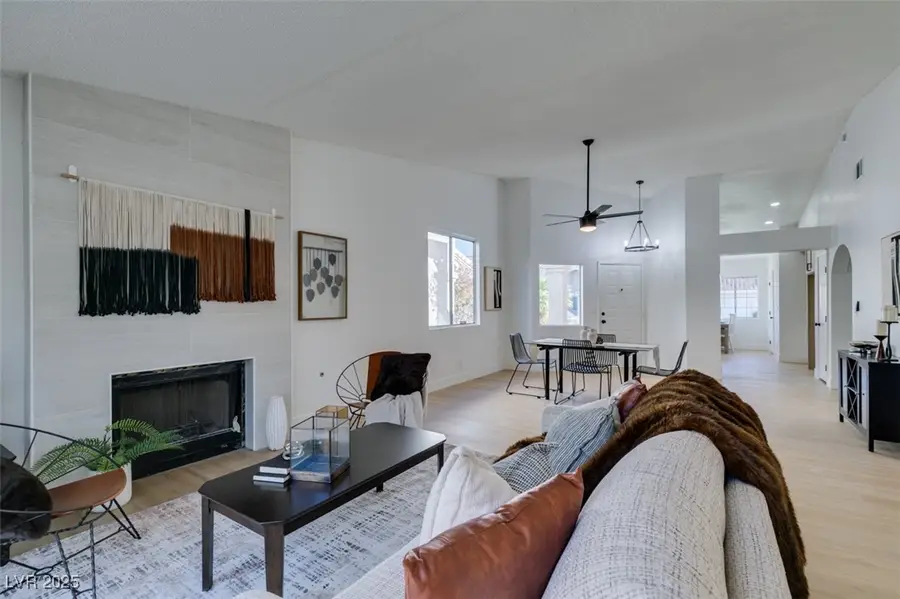 2747 Quaker Ridge Road, Las Vegas, NV 89142 - Image #2