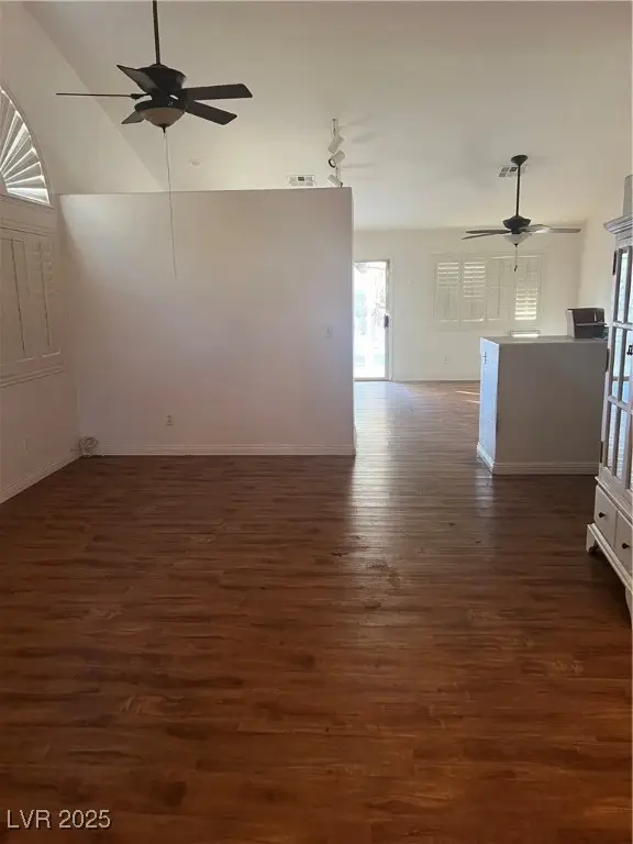 821 Seco Verde Avenue, Henderson, NV 89015 - Image #3