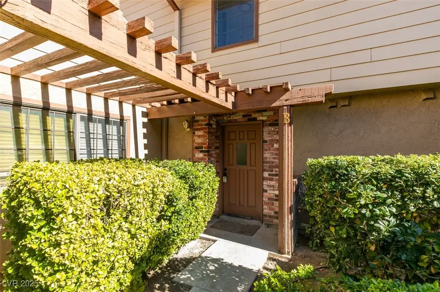3484 Nightflower Lane #B, Las Vegas, NV 89121 - Image #3