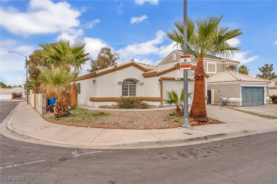 8236 Hercules Drive, Las Vegas, NV 89128 - Image #2