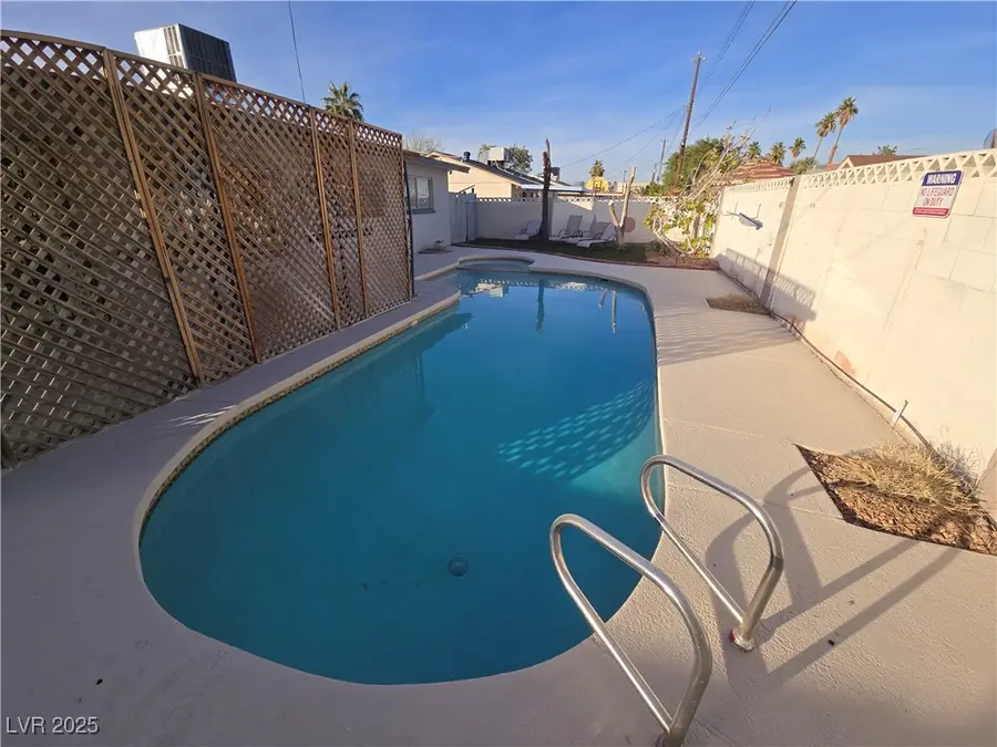 5168 Wilbur Street, Las Vegas, NV 89119 - Image #2