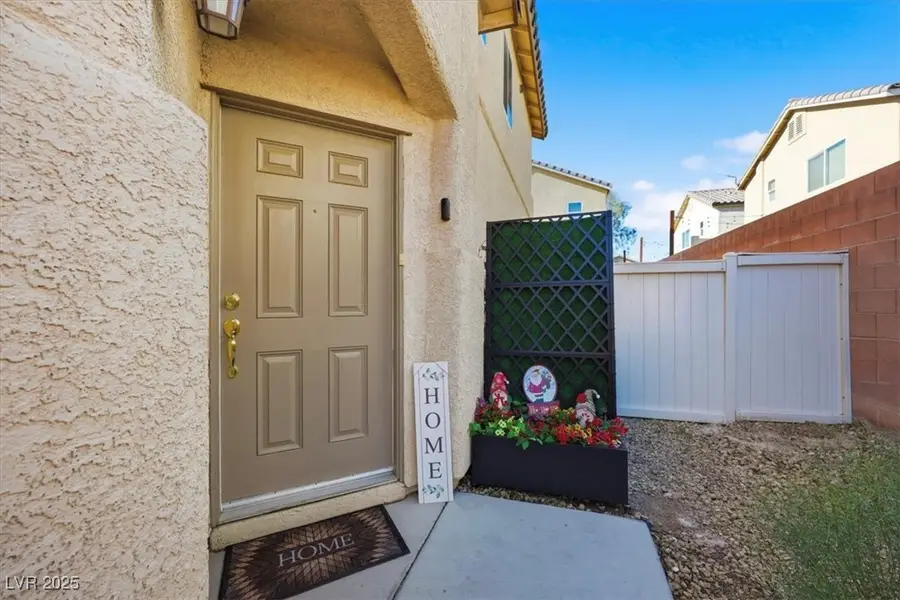 5677 African Lilly Court, Las Vegas, NV 89130 - Image #2