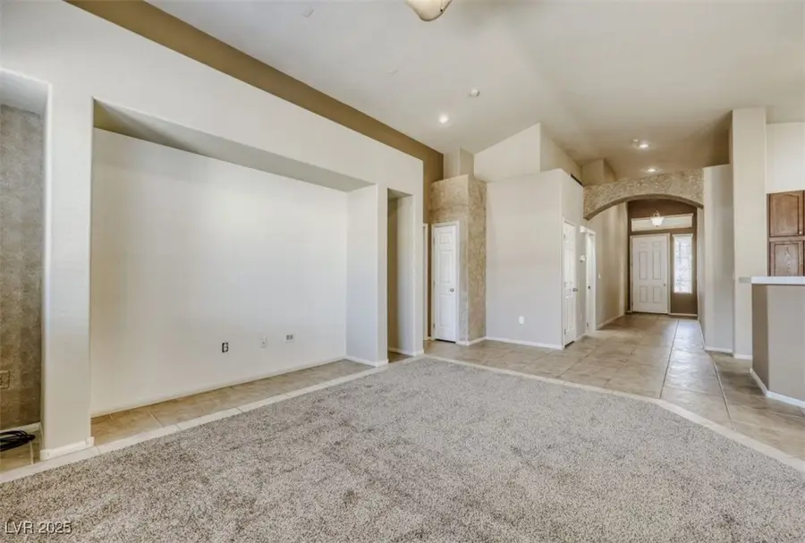 7930 Half Moon Point Drive, Las Vegas, NV 89113 - Image #3