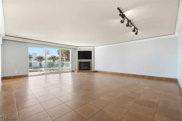 2857 Paradise Road #301, Las Vegas, NV 89109