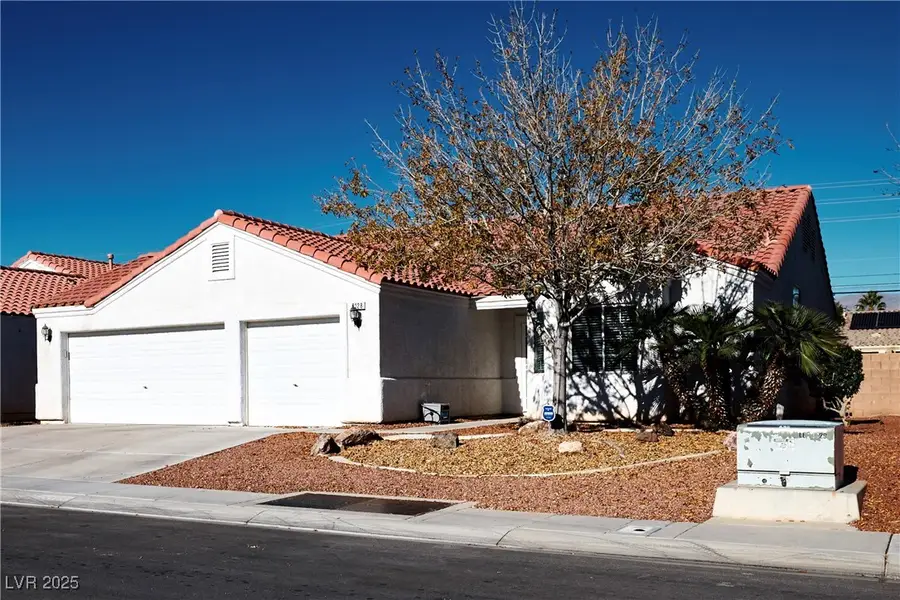 2128 Meadow Green Avenue, North Las Vegas, NV 89031 - Image #2