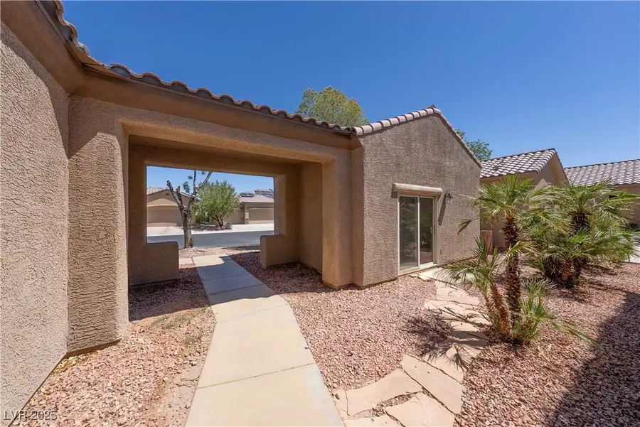 5679 Sunningdale Court, Las Vegas, NV 89122 - Image #2