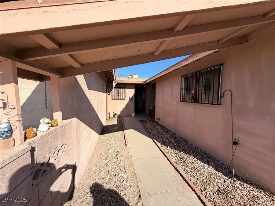 2225 Brady Avenue, Las Vegas, NV 89101 - Image #2