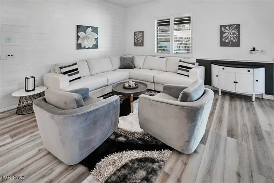 12438 Heritage Bend Drive, Las Vegas, NV 89138 - Image #3