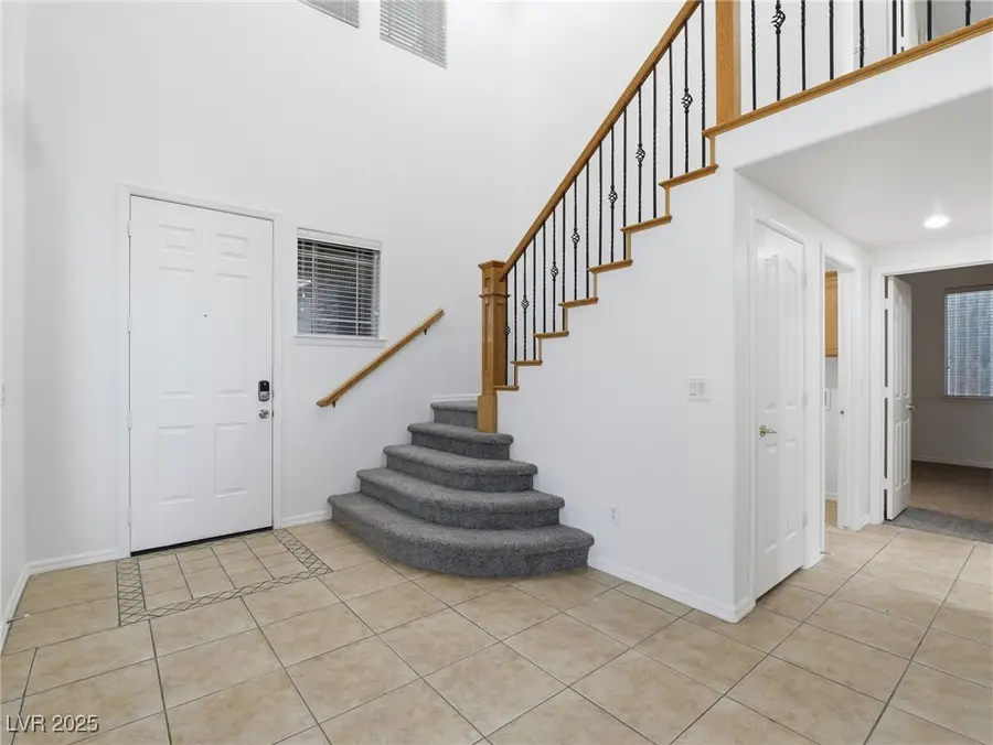 2402 Stansbury Court, Henderson, NV 89052 - Image #3