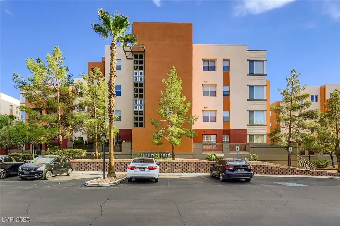 39 E Agate Avenue #208, Las Vegas, NV 89123 - Image #1