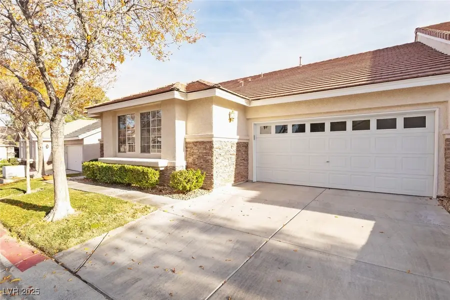 10329 Hampton Hills Lane, Las Vegas, NV 89144 - Image #2