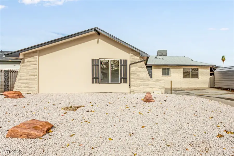 4420 El Cebra Way, Las Vegas, NV 89121 - Image #2