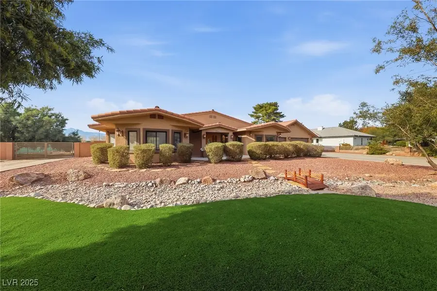 6661 Mustang Street, Las Vegas, NV 89131 - Image #2