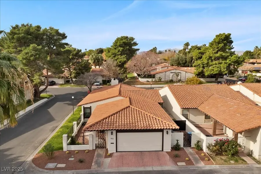 1912 Plaza De La Cruz, Las Vegas, NV 89102 - Image #2