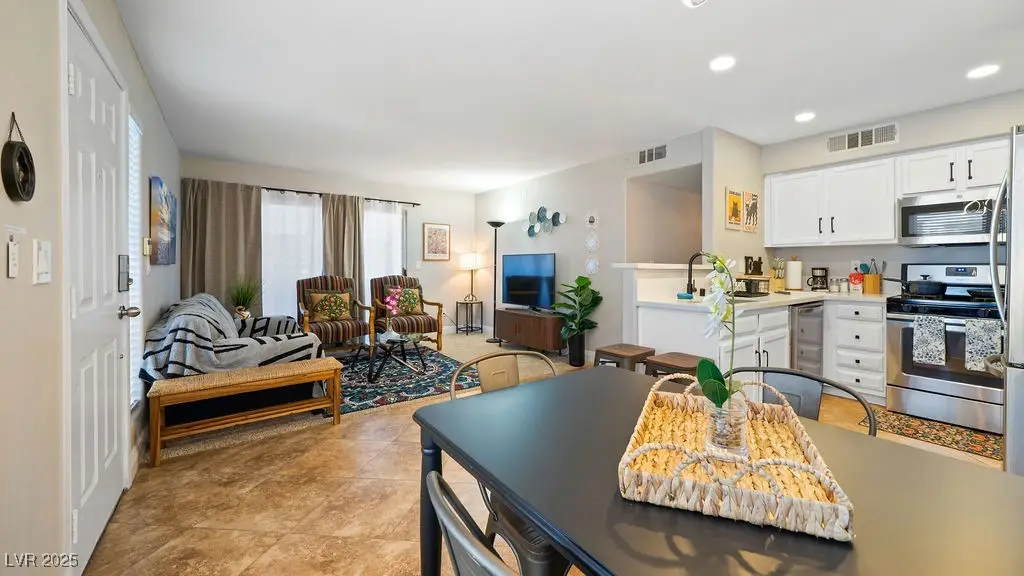 3123 Key Largo Drive #101, Las Vegas, NV 89120 - Image #1