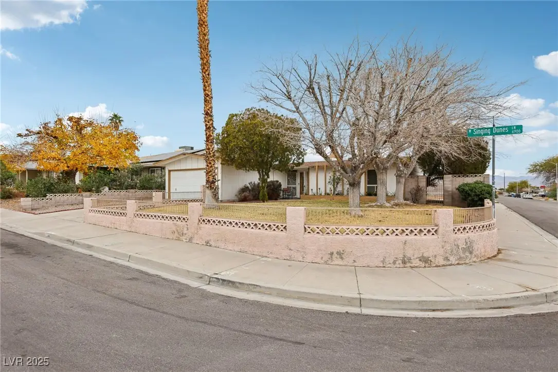 6912 Singing Dunes Lane, Las Vegas, NV 89145 - Image #1