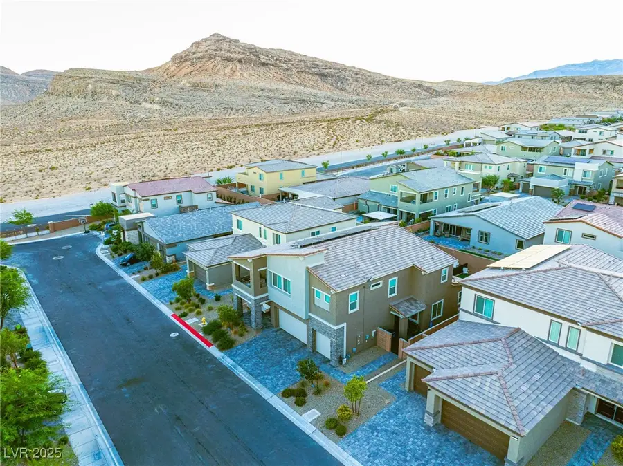 10069 Desert Azure Street, Las Vegas, NV 89178 - Image #2