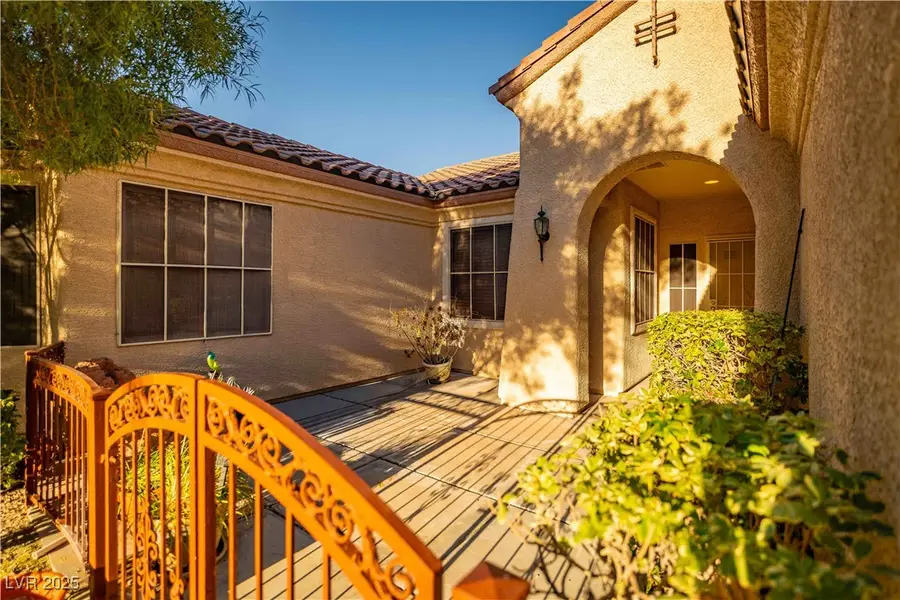 2848 Meadow Park Avenue, Henderson, NV 89052 - Image #2