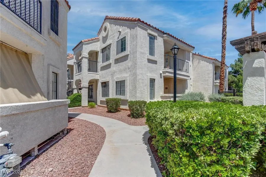 4860 Nara Vista Way #104, Las Vegas, NV 89103 - Image #3