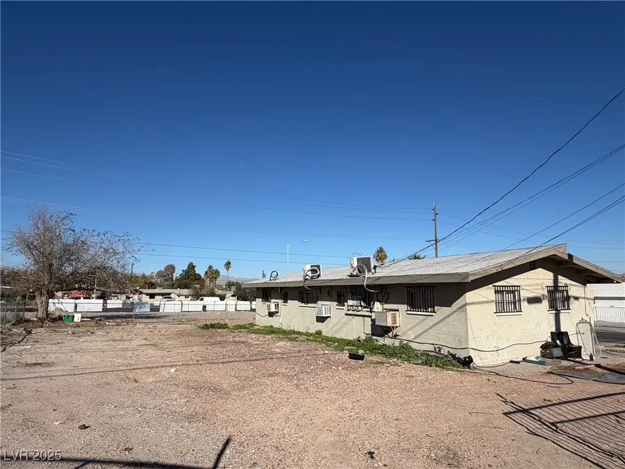 513 N 19th Street, Las Vegas, NV 89101 - Image #2