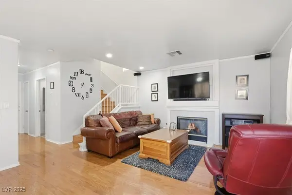 5876 Pack Trail, Las Vegas, NV 89118