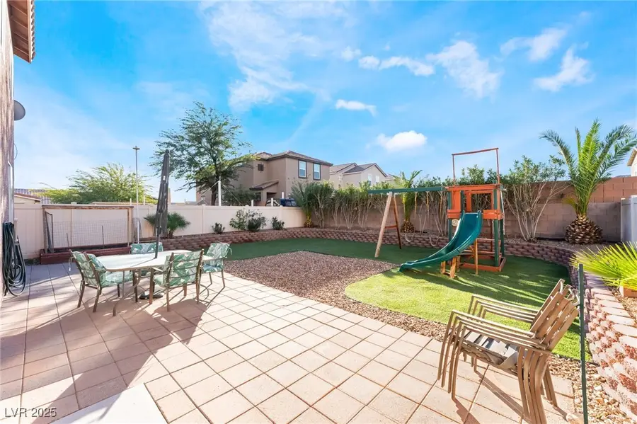 1975 Verde Mirada Drive, Las Vegas, NV 89115 - Image #3
