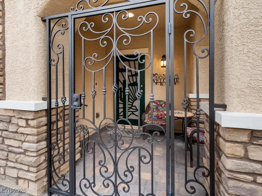 25 Augusta Course Avenue, Las Vegas, NV 89148 - Image #2