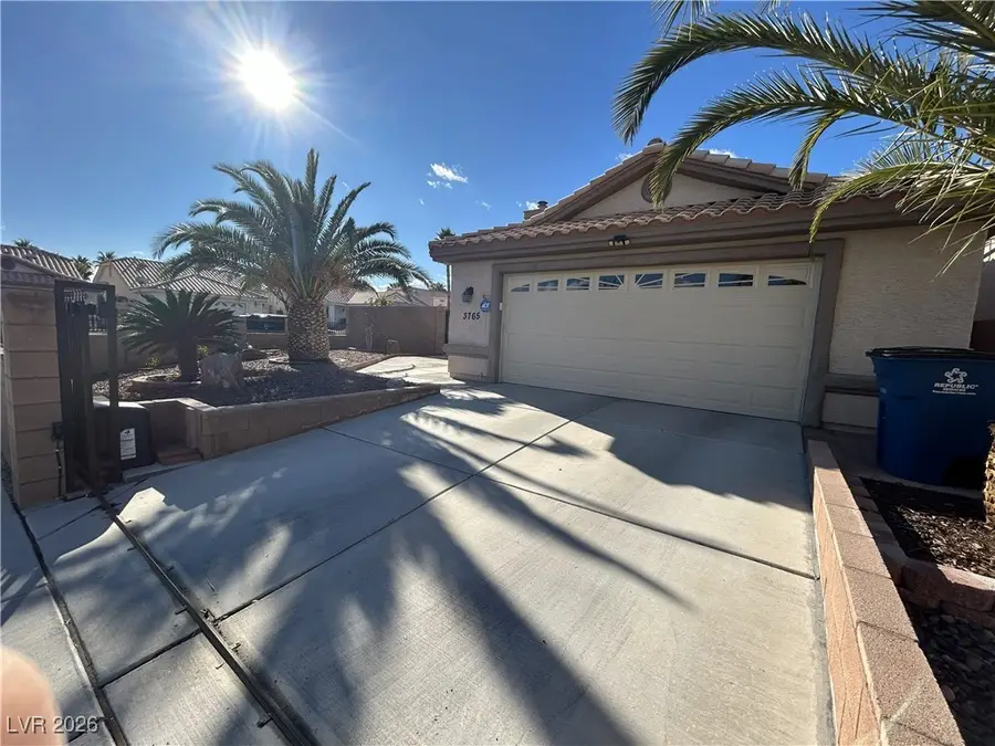 3765 Grand Viewpoint Court, Las Vegas, NV 89147 - Image #3