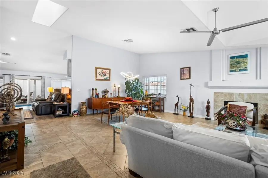 8200 Ocean Gate Way, Las Vegas, NV 89128 - Image #3