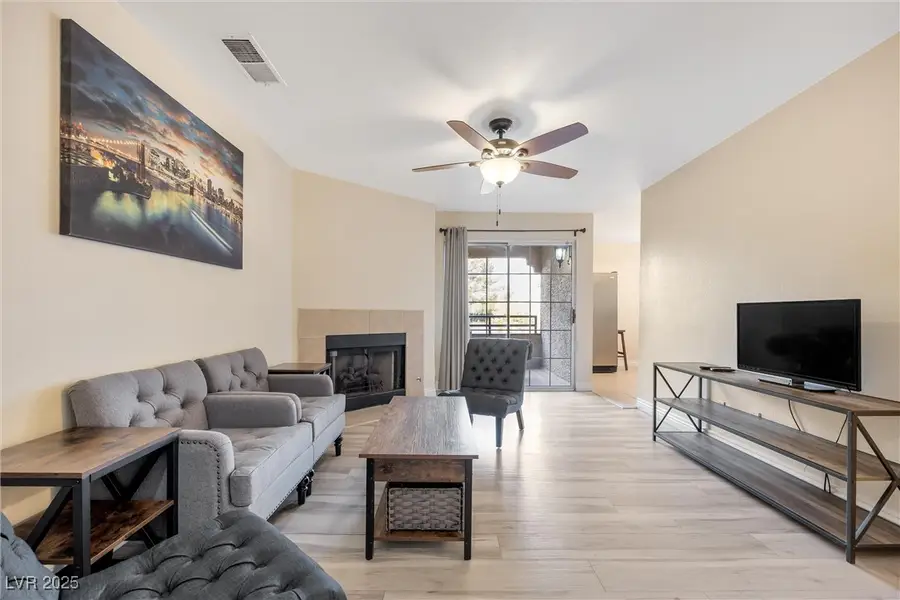 2200 S Fort Apache Road #2223, Las Vegas, NV 89117 - Image #3