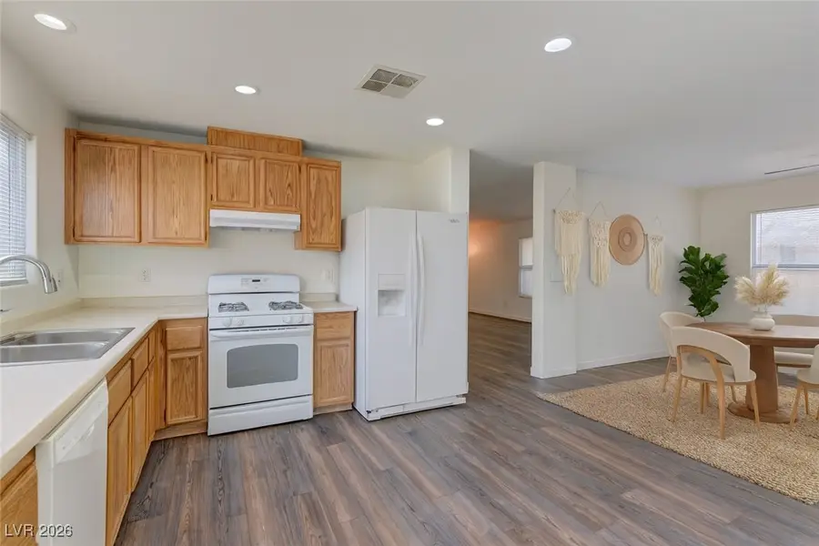 8437 Warthen Meadows Street, Las Vegas, NV 89131 - Image #3