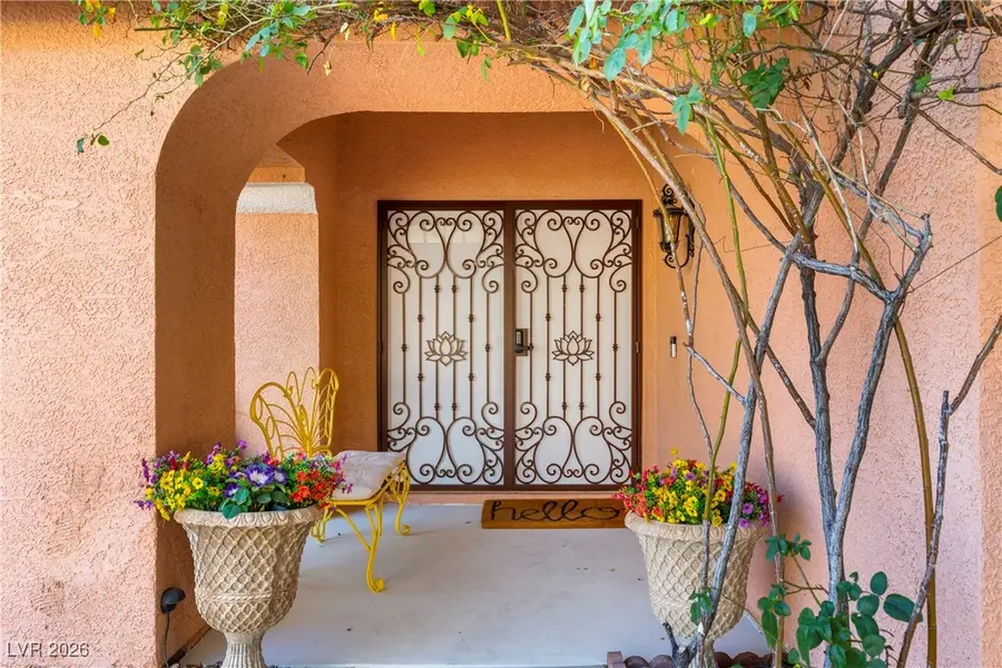 911 Nawkee Drive, North Las Vegas, NV 89031 - Image #2