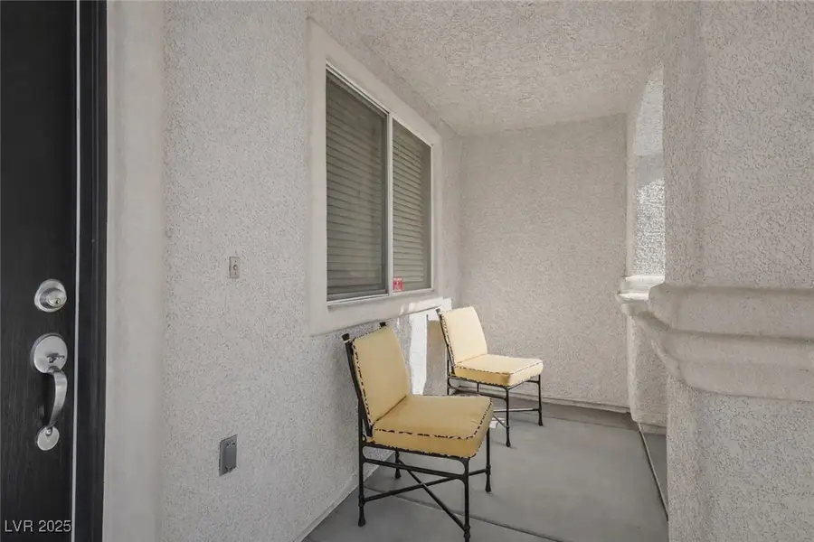 968 Grand Cerritos Avenue, Las Vegas, NV 89183 - Image #2