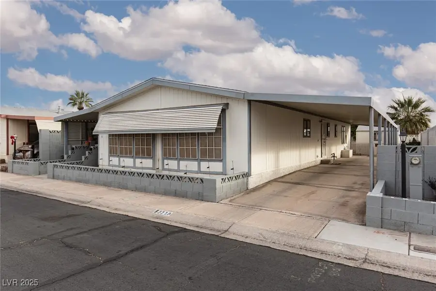 3118 La Barca Lane, Las Vegas, NV 89122 - Image #3