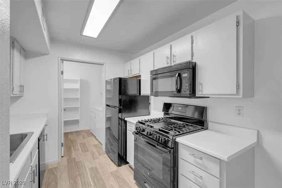 7885 W Flamingo Road #2151, Las Vegas, NV 89147 - Image #3