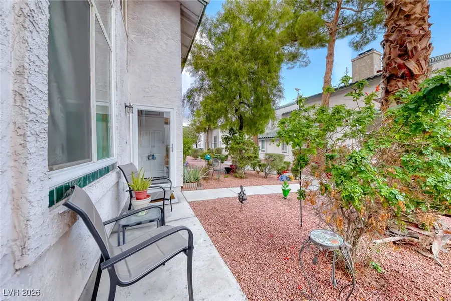 2461 Old Forge Lane #106, Las Vegas, NV 89121 - Image #3