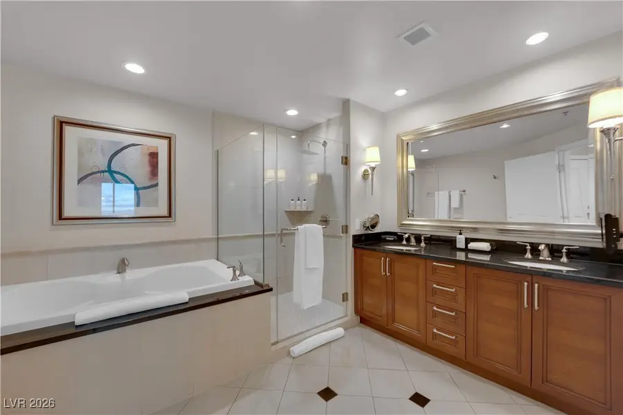 135 E Harmon Avenue #2116, Las Vegas, NV 89109 - #3