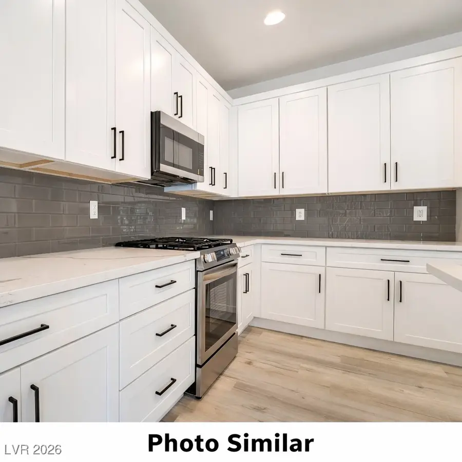4832 Whispering Spring Avenue, Las Vegas, NV 89131 - Image #3