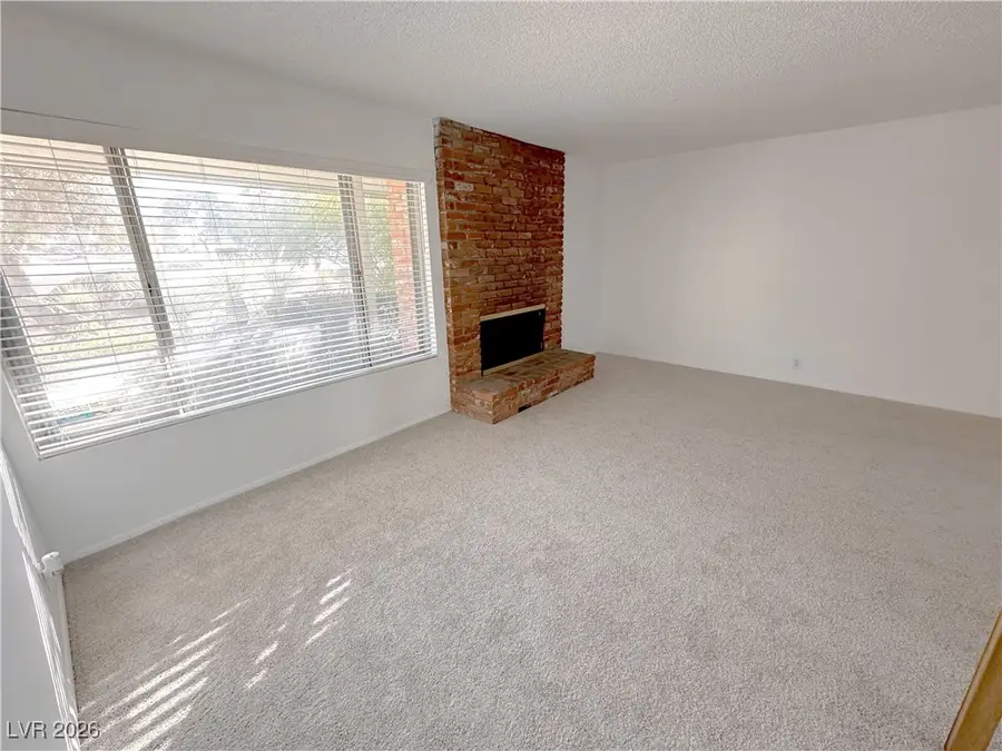 3004 El Camino Avenue, Las Vegas, NV 89102 - #3