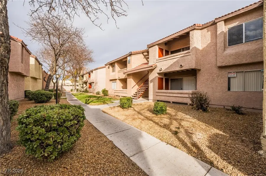 1455 E Katie Avenue #C11, Las Vegas, NV 89119 - Image #2