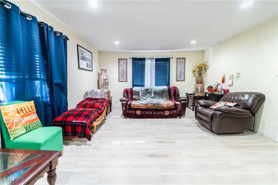 4945 Rita Drive, Las Vegas, NV 89121 - Image #3