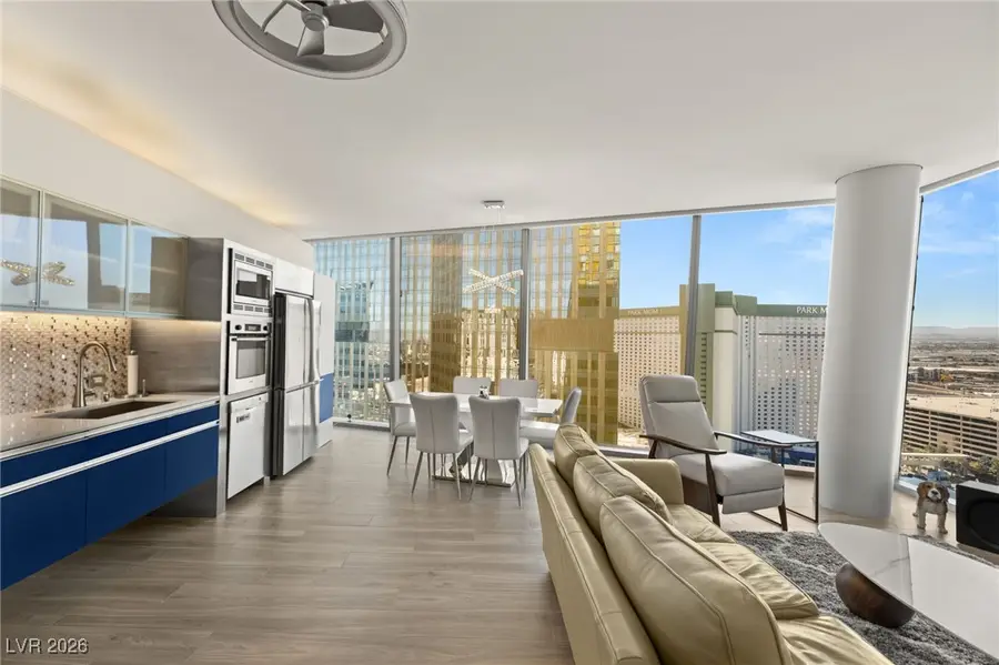 3722 Las Vegas Boulevard #2212, Las Vegas, NV 89158 - #2