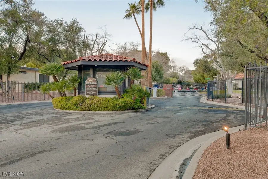 3427 Manzano Circle, Las Vegas, NV 89121 - #3