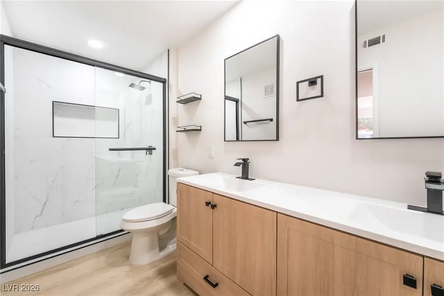 5710 E Tropicana Avenue #2022, Las Vegas, NV 89122 - Image #2