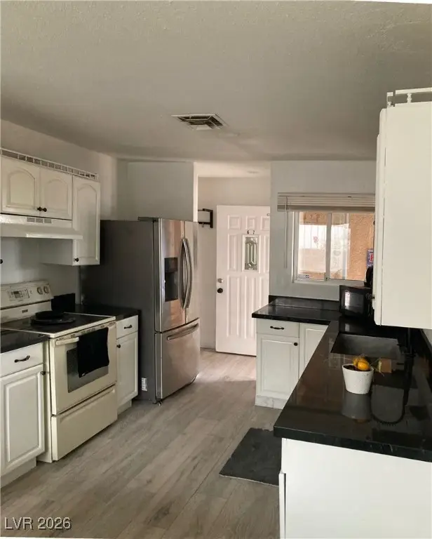 2805 Alcoa Avenue, Las Vegas, NV 89102 - #3