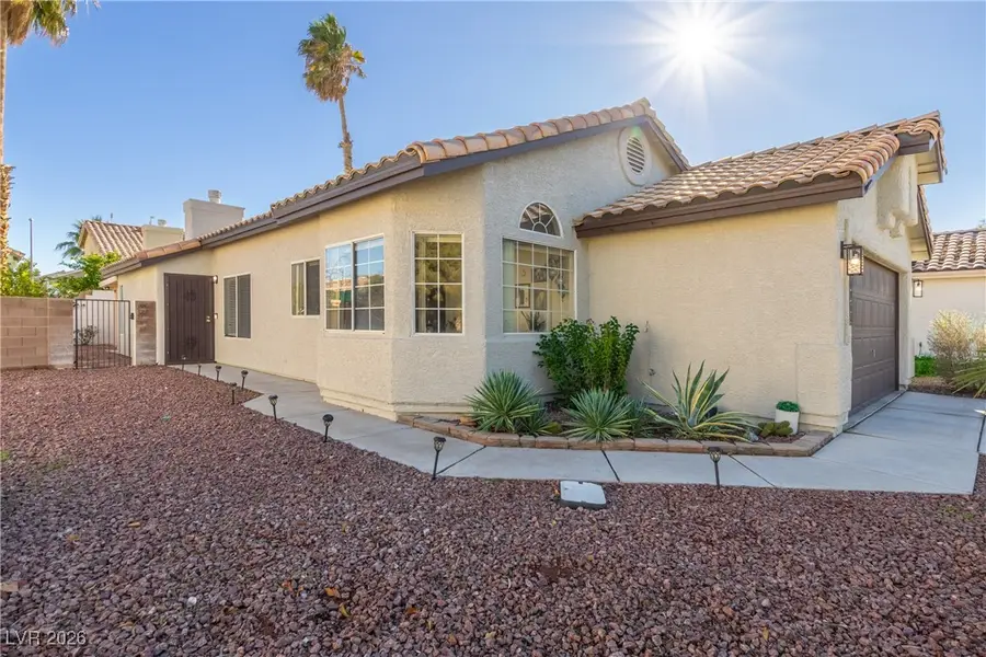 8366 Green Cedar Drive, Las Vegas, NV 89123 - Image #2