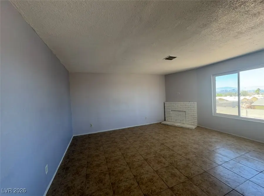 2209 Exeter Drive, Las Vegas, NV 89156 - Image #2