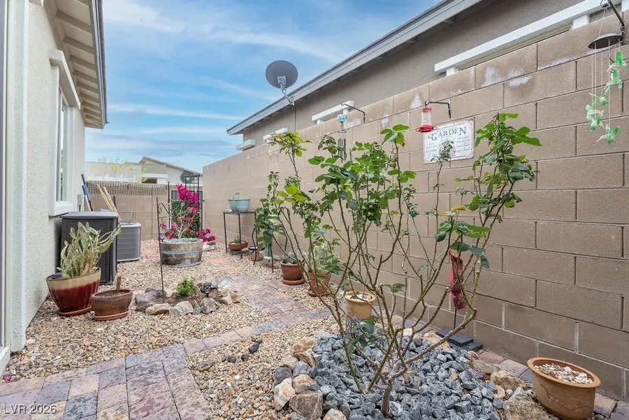 921 Mayfield Manor Lane, Las Vegas, NV 89138 - Image #3
