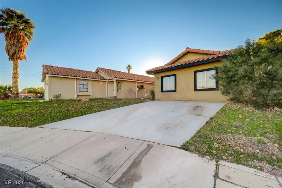 1040 Neil Armstrong Circle, Las Vegas, NV 89145 - #3